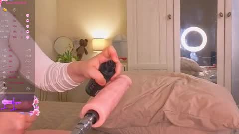 Snapshot of crystalkillian chatting on January 15, 7:02 am Trisha online show from January 15, 7:02 am