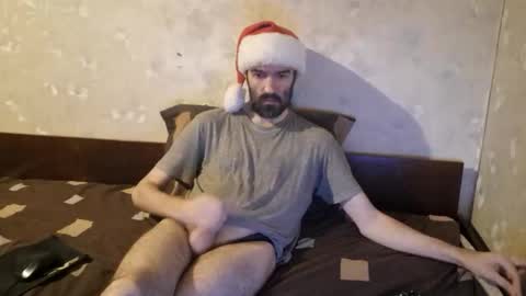 Crystallax online show from December 3, 9:02 pm