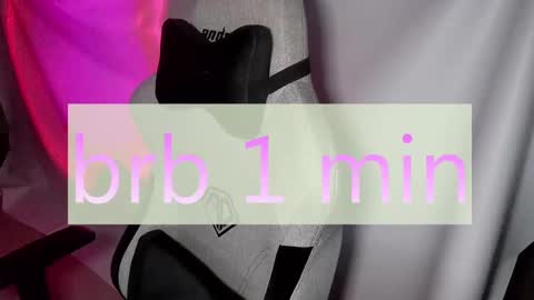 Snapshot of crystallkris chatting on January 8, 11:52 pm Kristina online show from January 8, 11:52 pm