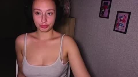 Snapshot of crystallkris chatting on September 22, 12:12 am Kristina online show from September 22, 12:12 am