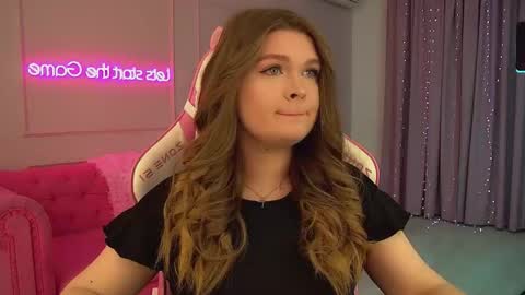 Crystal online show from February 9, 6:12 pm