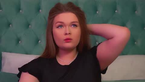 Crystal online show from February 19, 6:09 am