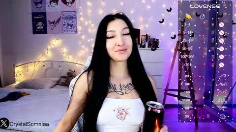 Snapshot of crystalsomnia chatting on February 6, 11:48 pm Sasha Make me moan with patterns good music here online show from February 6, 11:48 pm