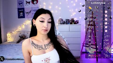 Snapshot of crystalsomnia chatting on February 12, 12:16 am Sasha Make me moan with patterns good music here online show from February 12, 12:16 am