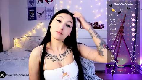 Snapshot of crystalsomnia chatting on February 25, 1:09 am Sasha Make me moan with patterns good music here online show from February 25, 1:09 am