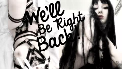 Snapshot of crystalsomnia chatting on October 14, 1:17 am Sasha Make me moan with patterns good music here online show from October 14, 1:17 am