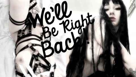 Snapshot of crystalsomnia chatting on January 13, 2:28 am Sasha Make me moan with patterns good music here online show from January 13, 2:28 am