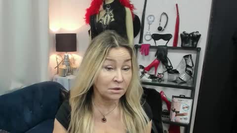 CrystalHotty online show from March 24, 5:23 am