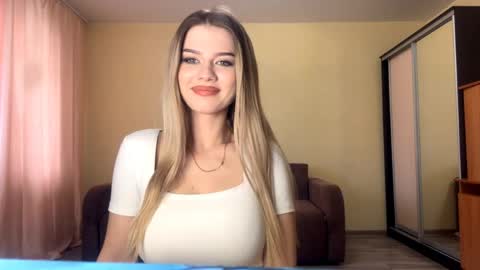 Jesi online show from April 19, 7:40 am