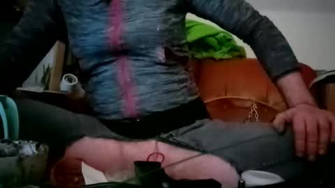 crystelweed online show from November 3, 11:26 pm