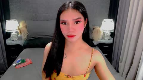 bea takashi  online show from March 13, 8:54 am