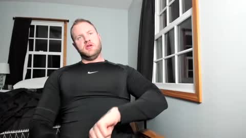 Snapshot of cub_guns95 chatting on December 3, 3:09 am Gunnar online show from December 3, 3:09 am