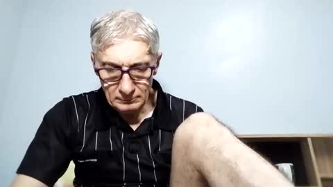 BIG UNCUT HARD COCK online show from September 10, 2:33 am