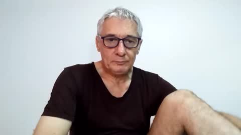 BIG UNCUT HARD COCK online show from April 9, 1:49 am