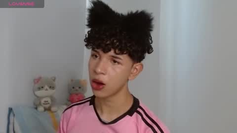 Cuddly online show from January 8, 5:37 pm