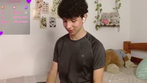 Cuddly online show from June 15, 8:33 pm