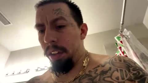 cuete2100 online show from December 2, 3:23 am