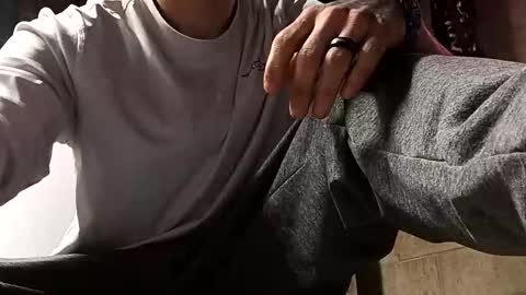 Snapshot of cum4u1524 chatting on February 23, 7:00 pm cum4u1524 online show from February 23, 7:00 pm