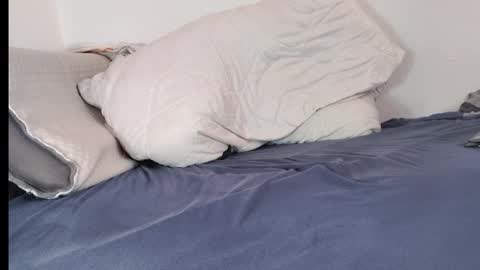 Snapshot of cum_boy84 chatting on September 24, 4:32 pm cum_boy84 online show from September 24, 4:32 pm