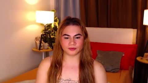 Snapshot of cum_ofdesire chatting on November 26, 9:21 am cum_ofdesire online show from November 26, 9:21 am