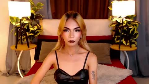 cum_ofdesire online show from June 18, 9:14 am