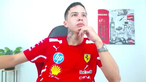 Snapshot of cumandres chatting on January 15, 2:43 pm cumandres online show from January 15, 2:43 pm