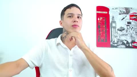 Snapshot of cumandres chatting on February 5, 3:16 pm cumandres online show from February 5, 3:16 pm