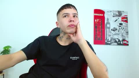 cumandres online show from March 6, 2:24 pm