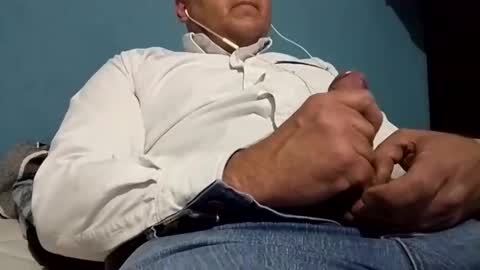 Snapshot of cumbian_chero chatting on February 25, 4:57 am cumbian_chero online show from February 25, 4:57 am