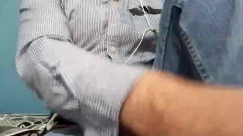 Snapshot of cumbian_chero chatting on February 25, 2:22 pm cumbian_chero online show from February 25, 2:22 pm