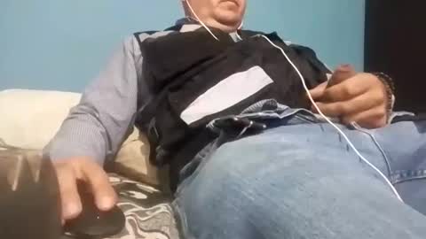 Snapshot of cumbian_chero chatting on September 19, 6:08 pm cumbian_chero online show from September 19, 6:08 pm