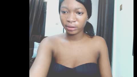 cumebony_petit online show from March 25, 6:52 am