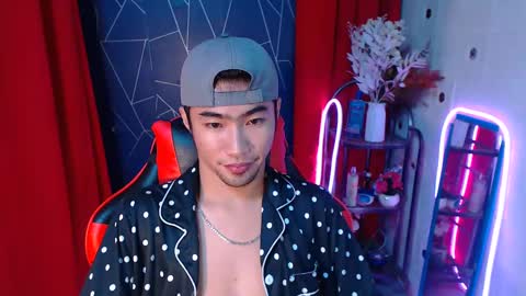 ask me online show from December 9, 10:20 pm