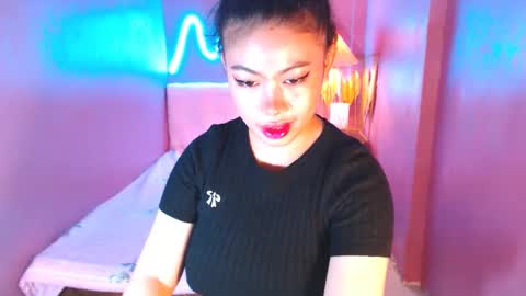 cummdumpapril online show from February 8, 11:24 pm