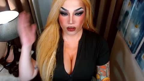 Cattaleya online show from October 6, 8:56 am