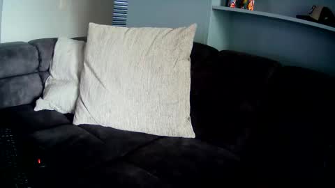 Snapshot of cumonbby78 chatting on January 8, 9:53 am cumonbby online show from January 8, 9:53 am