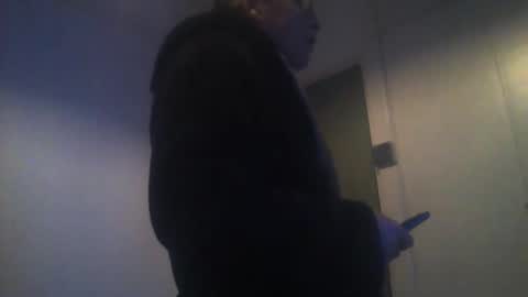 Snapshot of cumseeme002 chatting on January 15, 10:53 am Alan online show from January 15, 10:53 am