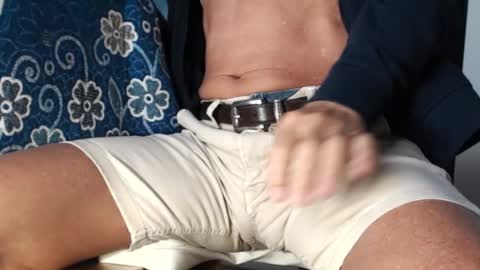 chattrbatr online show from February 4, 1:06 pm