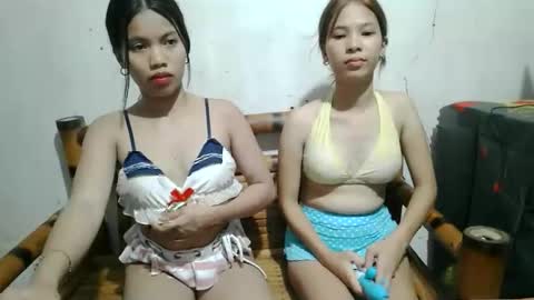 Snapshot of cumwhore4uxox chatting on April 29, 5:30 pm cumwhore4uxox online show from April 29, 5:30 pm