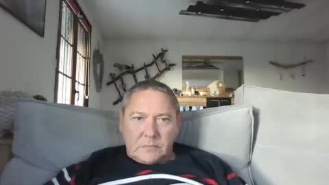 Snapshot of cuni6969 chatting on December 6, 1:11 pm cuni6969 online show from December 6, 1:11 pm