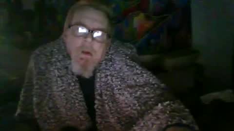 Snapshot of cunnibob chatting on January 8, 10:37 am cunnibob online show from January 8, 10:37 am