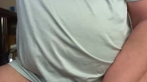 cunnylover00007 online show from March 2, 11:17 am