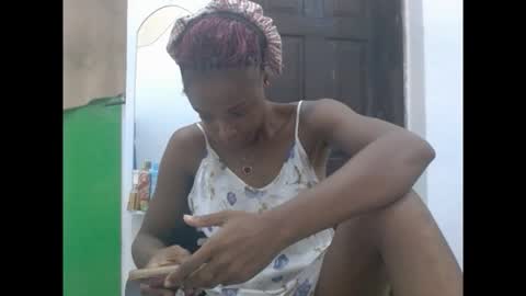 cupidxdoll online show from February 18, 12:01 pm