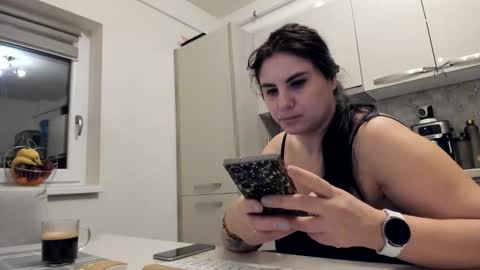 maria  alex online show from April 15, 1:56 am