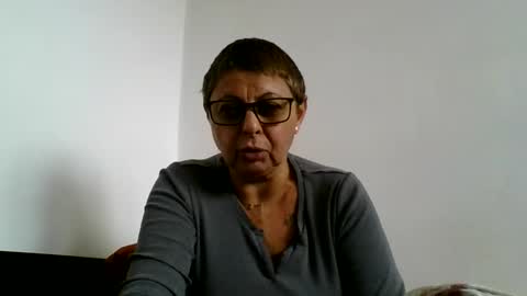Snapshot of cuplu4346529860 chatting on October 4, 9:29 am couple online show from October 4, 9:29 am