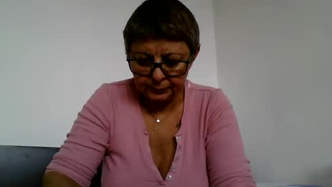 Snapshot of cuplu4346529860 chatting on October 22, 9:20 am couple online show from October 22, 9:20 am