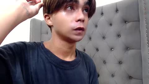 Xyrien online show from September 30, 9:58 am