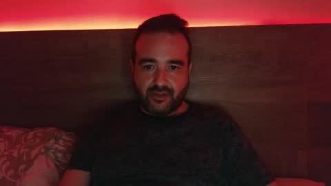 curiosillo1983 online show from October 19, 5:35 pm