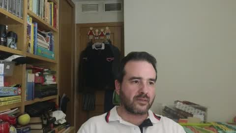 curiosillo1983 online show from May 30, 11:46 pm