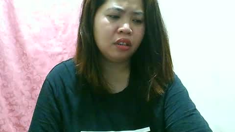 Snapshot of curious_girl247 chatting on February 22, 9:26 pm curious_girl247 online show from February 22, 9:26 pm